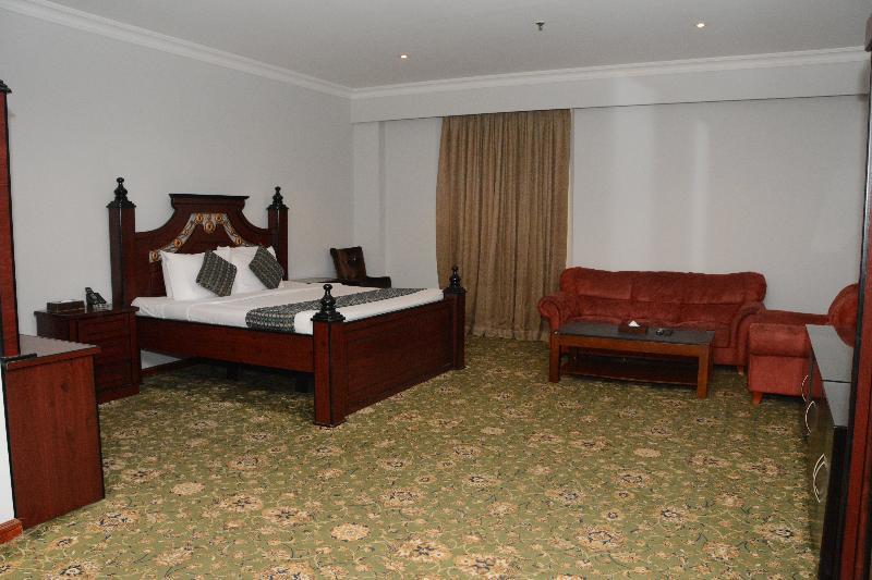 Phoenicia Hotel Манама Екстер'єр фото