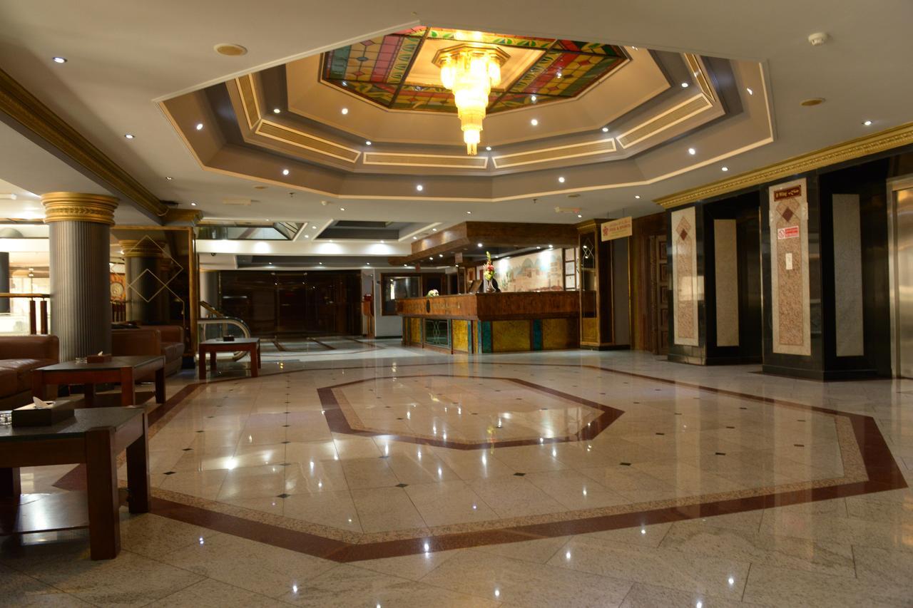 Phoenicia Hotel Манама Екстер'єр фото
